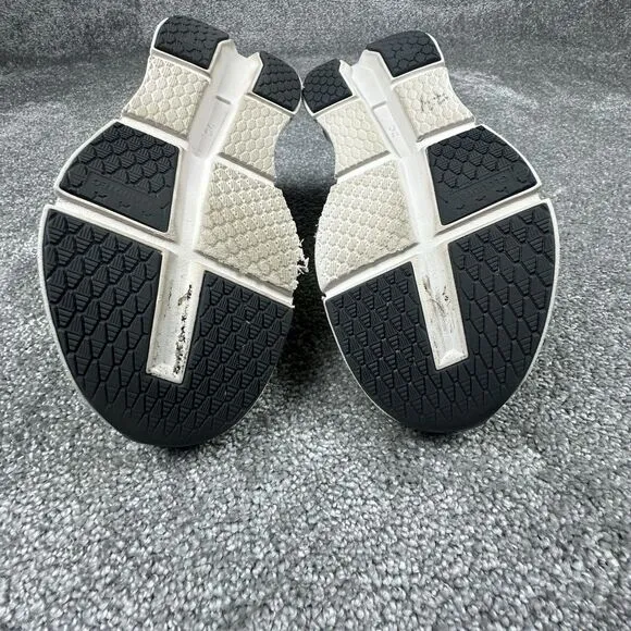On Cloudgo Running Sneakers Hay/Sand Mens 8.5 Athletic Gym Workout Shoes