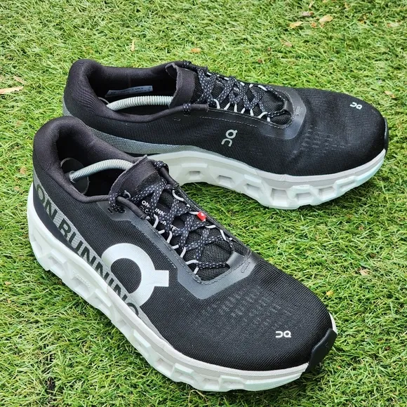 ON CLOUDMONSTER 2 - Mens Sneakers - SIZE 9.5