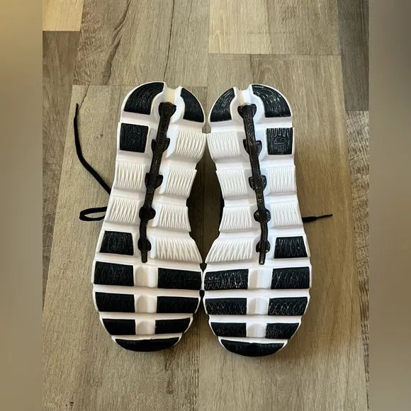 On Cloudswift Running Shoes black Size 9.5