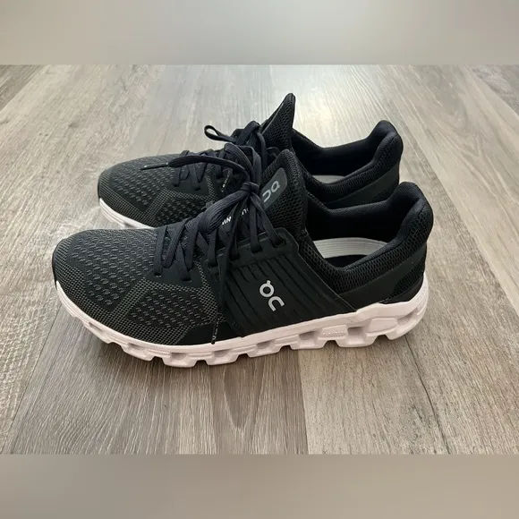 On Cloudswift Running Shoes black Size 9.5