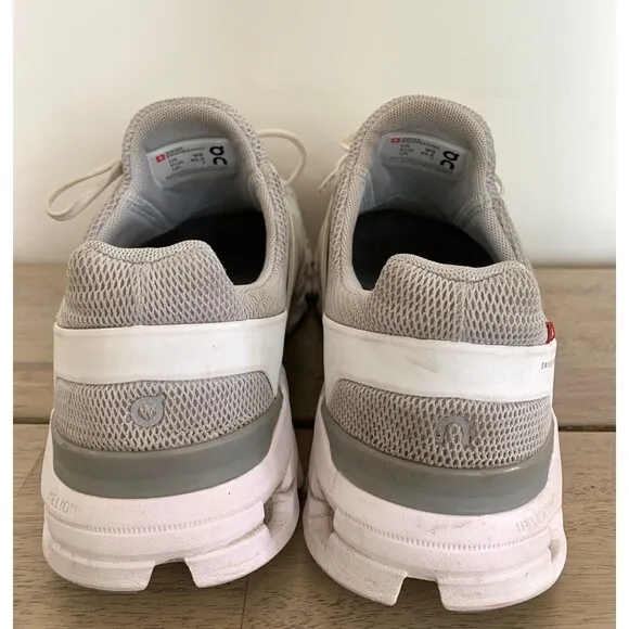 On Cloudswift Swiss Engineering Women's Size 9 white gray running shoes