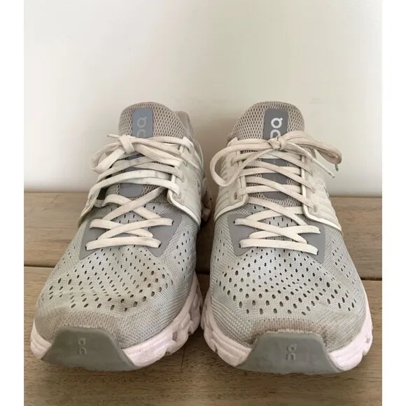 On Cloudswift Swiss Engineering Women's Size 9 white gray running shoes