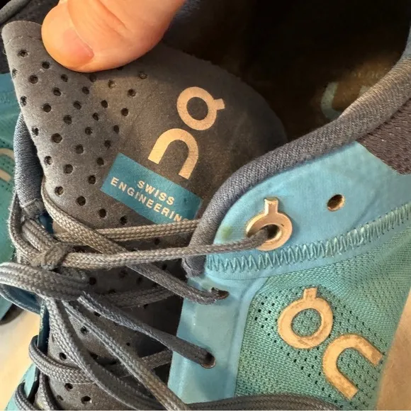 On Running 10 Cloud Surfer Blue Athletic Sneakers Shoes Lace Up