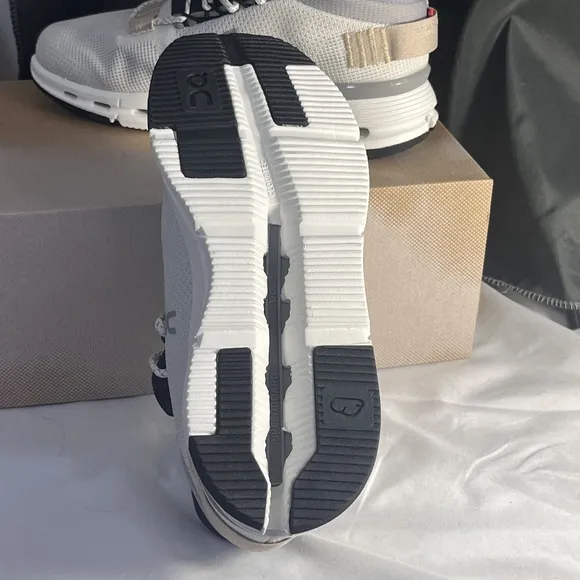 🎉👞ON Running Cloud Cloudnova White Sand Women's Casual Fashion Sneakers