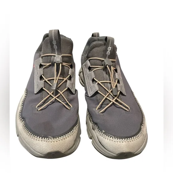 ON Running Cloudaway 1 M 'Asphalt Ivory’