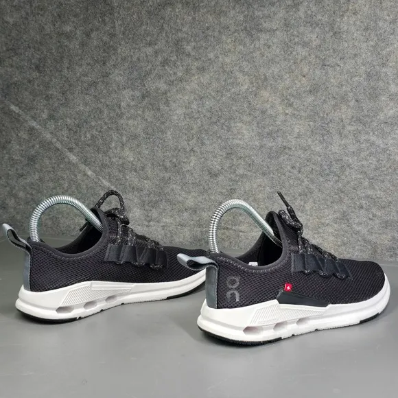 On Running Cloudeasy Running Shoes Cushioned Black White Women's US 5