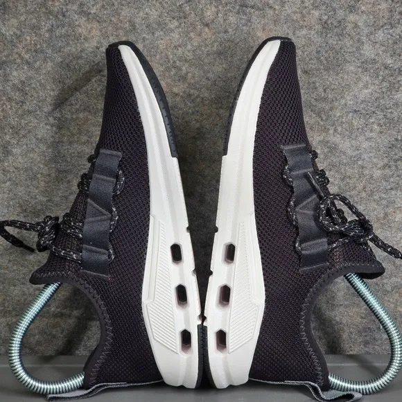 On Running Cloudeasy Running Shoes Cushioned Black White Women's US 5