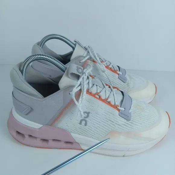 On Running Cloudnova Flux Athletic Shoes Womens Size 7.5 Lace Up Low Top Sneaker