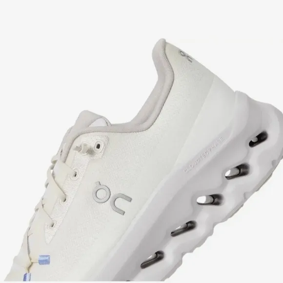 On Running Cloudtilt Women's Color: Sand Lavender Size: 8.5