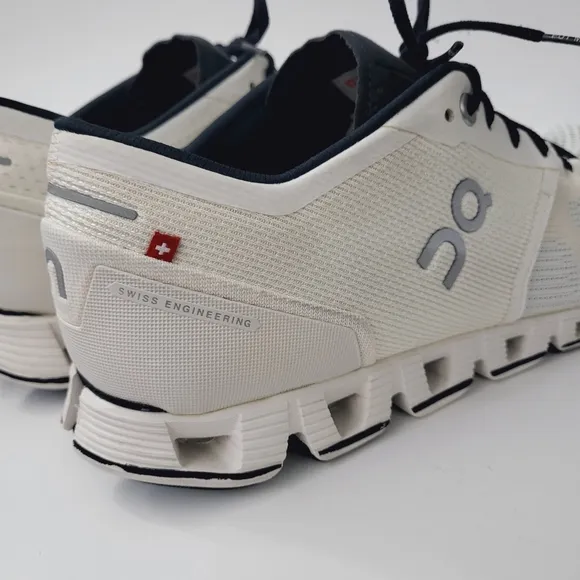 ON RUNNING On Cloud X Running Shoes Size 10.5