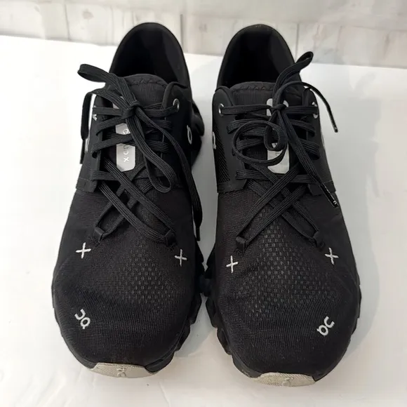 On Running Size 7.5 Men's Cloud X Black Trainers Athletic Shoes Sneakers
