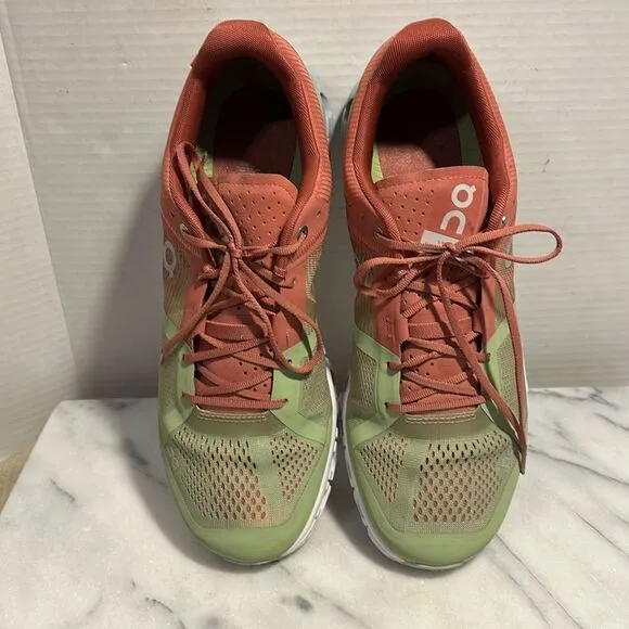 On Womens Cloudflow Running Shoes Size 11