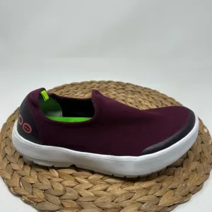 Oofos Oomg Low Women's Slip On Shoes Maroon Size 9 Women's