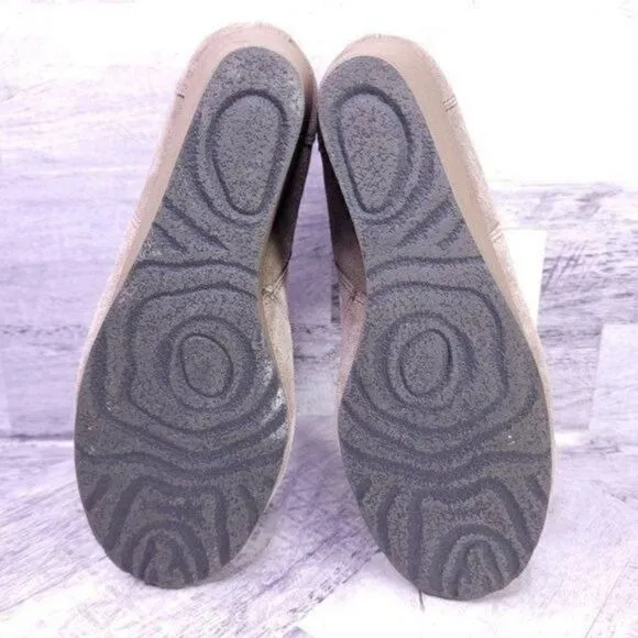 OTBT Dodge Pull on Suede Wedge Ankle Boot Taupe Brown Women's sz 9.5 NEW
