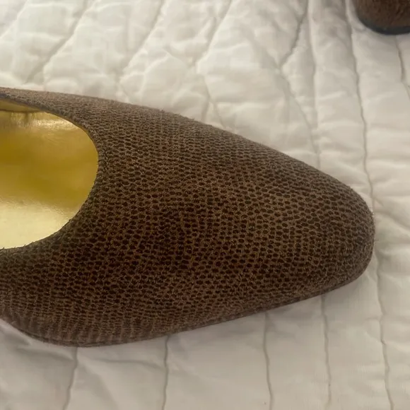 Pancaldi | vintage  Italian Brown Suede Leather Short Heel Shoes. 8M. Excellent