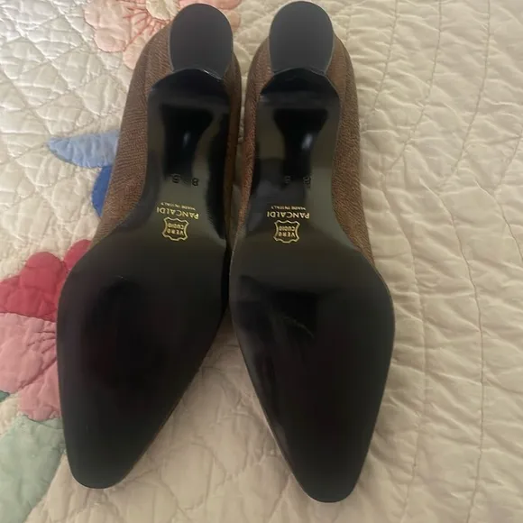 Pancaldi | vintage  Italian Brown Suede Leather Short Heel Shoes. 8M. Excellent