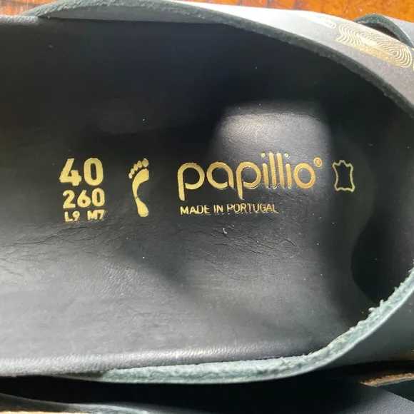 Papillio Sandals made by Birkenstock Black w/ Gold Print Ladies 9 /Mens 7
