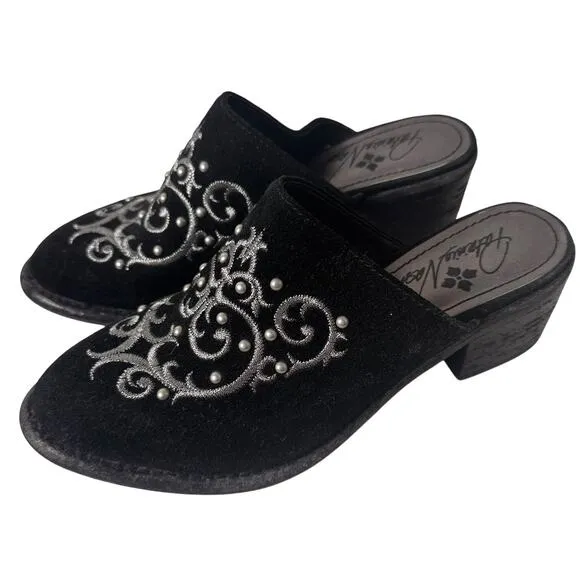 Patricia Nash Black Suede Leather Western Embroidered Beaded Mule Shoes Sz. 6 M