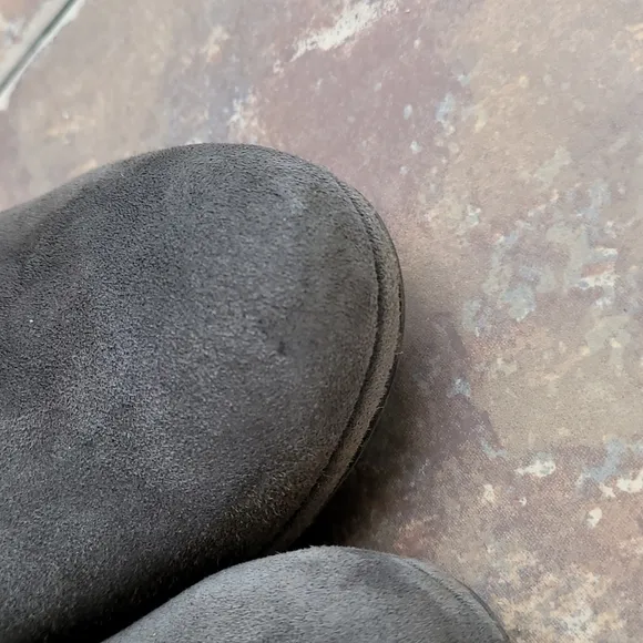 Paul Green ankle boots gray suede heeled bootie