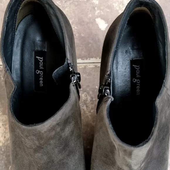 Paul Green ankle boots gray suede heeled bootie