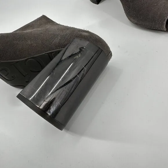 Pedro Garcia Yavel Gray Suede Mules Heels Shoes Women's size 39 US 9