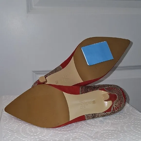 Pelle Moda Women's Red Suede Heels