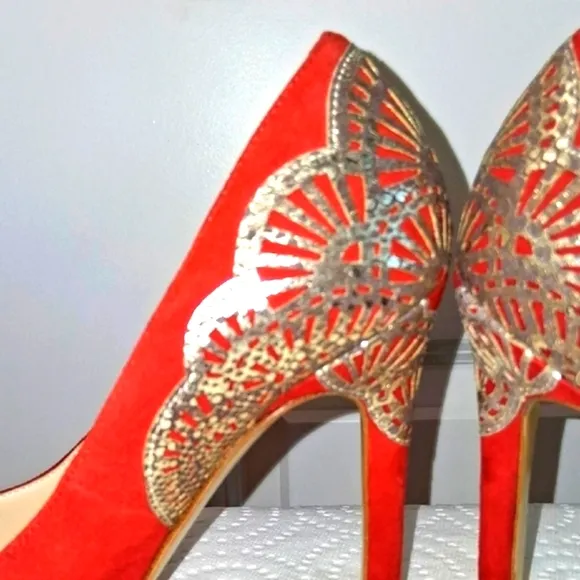 Pelle Moda Women's Red Suede Heels