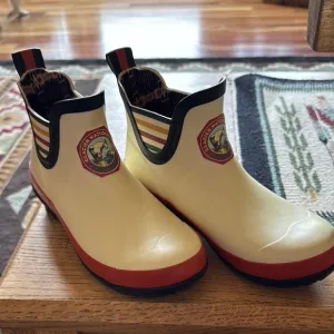 Pendleton Cream and Red Rain &amp; Snow Boots