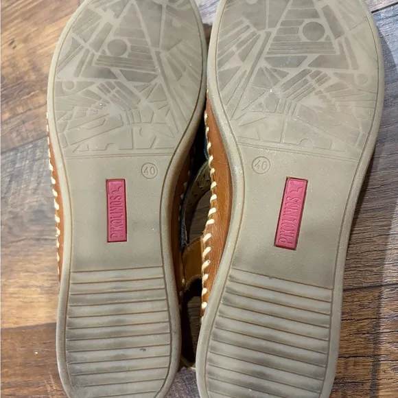 Pikolinos Blue and Brown Leather Sandals size 40