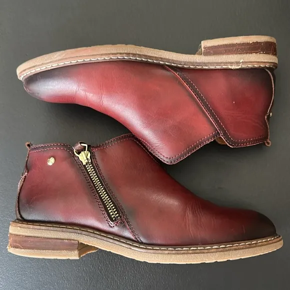 Pikolinos Burgundy Calf Leather Ankle Boots Side Zipper Stitching  Size 37 Us 8