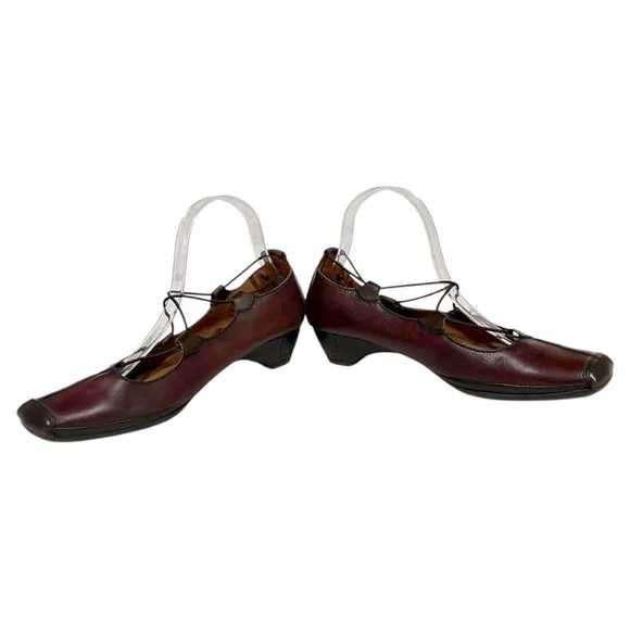 Pikolinos Gandia Leather Slip On Shoes in Garnet/Olmo Size 10 (41)