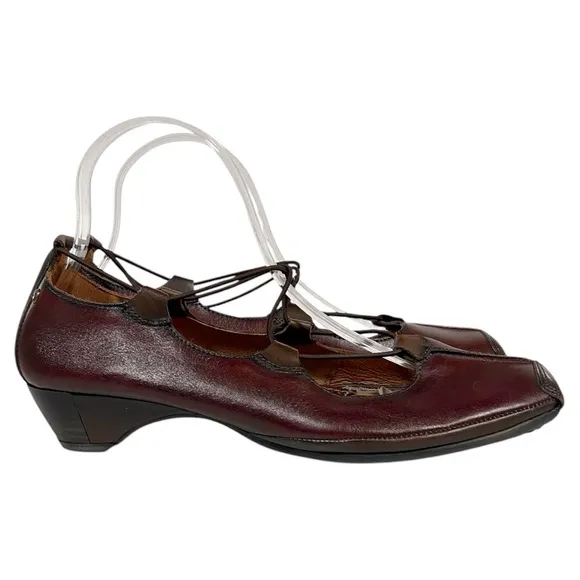 Pikolinos Gandia Leather Slip On Shoes in Garnet/Olmo Size 10 (41)