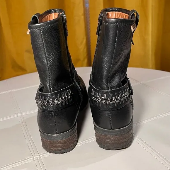 Pikolinos Leather Moto Boots Chain Accent Buckle‎ Detail Black Ankle Boots