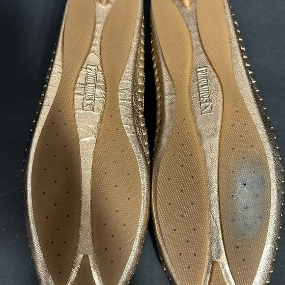 Pikolinos Metallic Slip-On Shoes size 10.5 - 41 Europa  brand new with out box