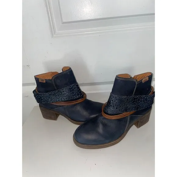 Pikolinos Women’s Lyon Ankle Boots size 39/8 Genuine Leather Western Boho