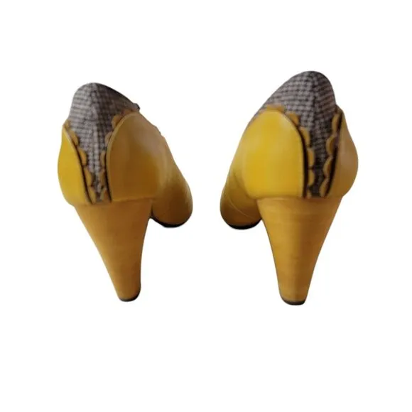Poetic License Backlash Oxford Yellow Heels - Size 7 1/2