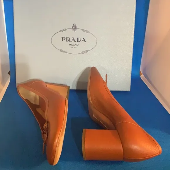 🔥PRADA Brown Leather heels  Women’s shoes 38 1/2