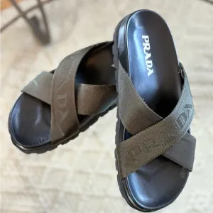 🔥Prada Woman’s Lug Sole Criss Cross Sandals