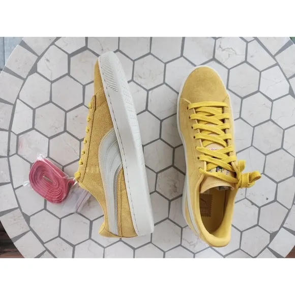 PUMA X HARIBO SUEDE Triplex 382560-01 Mimosa/ White- Men Size 12 US rare