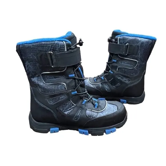 Quest Black Blue Snow Boots Size 4 Youth