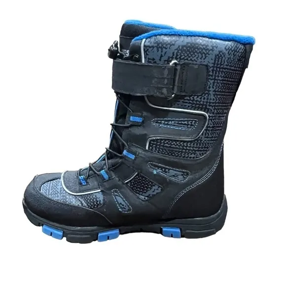 Quest Black Blue Snow Boots Size 4 Youth