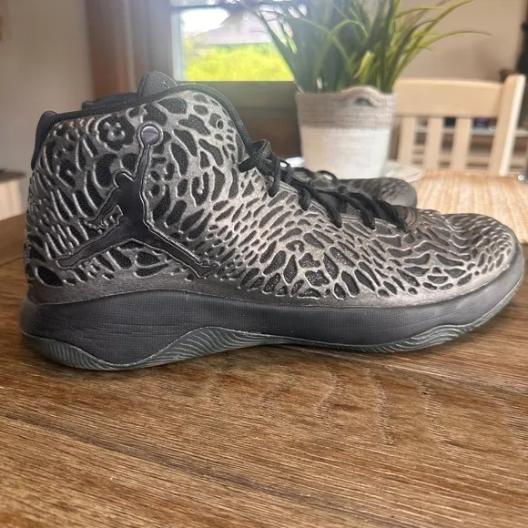 RARE! Nike Air Jordan Mens Ultra Fly 834268Metallic Hematite Basketball Shoes 13