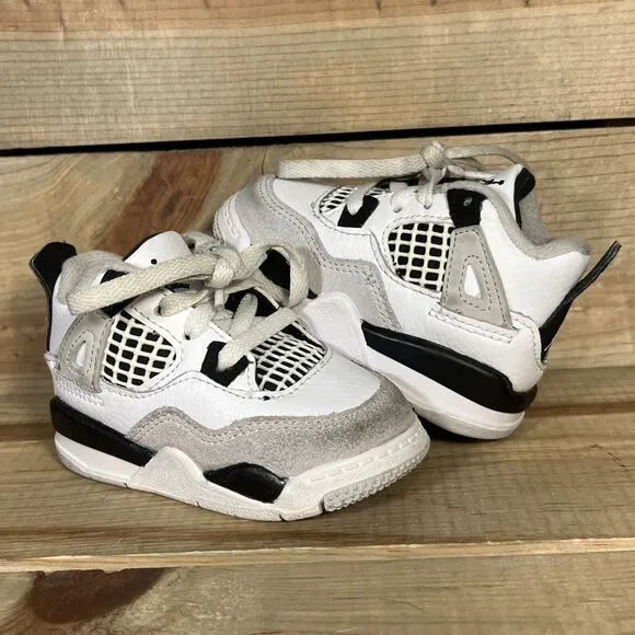 RARE Size 4C - Nike Air Jordan 4 Retro “Military Black” Toddler Shoes BQ7670-111