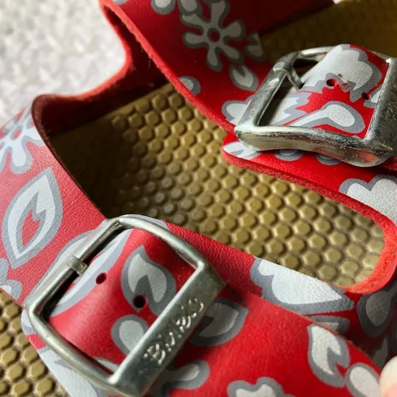 Red Floral Sandals with Buckles