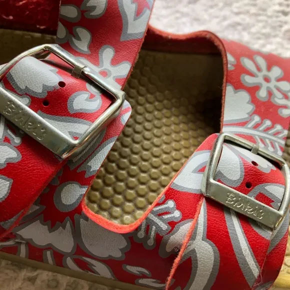 Red Floral Sandals with Buckles
