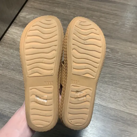 Reef Tan Slide Sandals