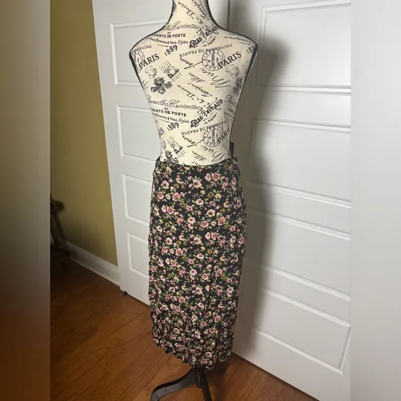 Reformation Black Floral Skirt Pink Hibiscus with Slit