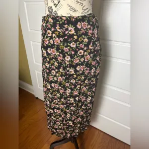 Reformation Black Floral Skirt Pink Hibiscus with Slit