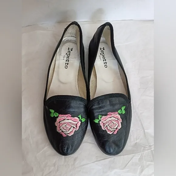 Repetto flats heels Flower Embroidery black Rare size 38