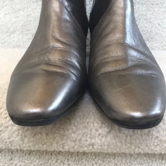 Robert Clergerie Silver Metallic Ankle Boots